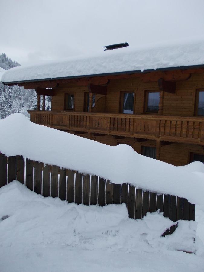 Haus Luxer Lägenhet Auffach Exteriör bild