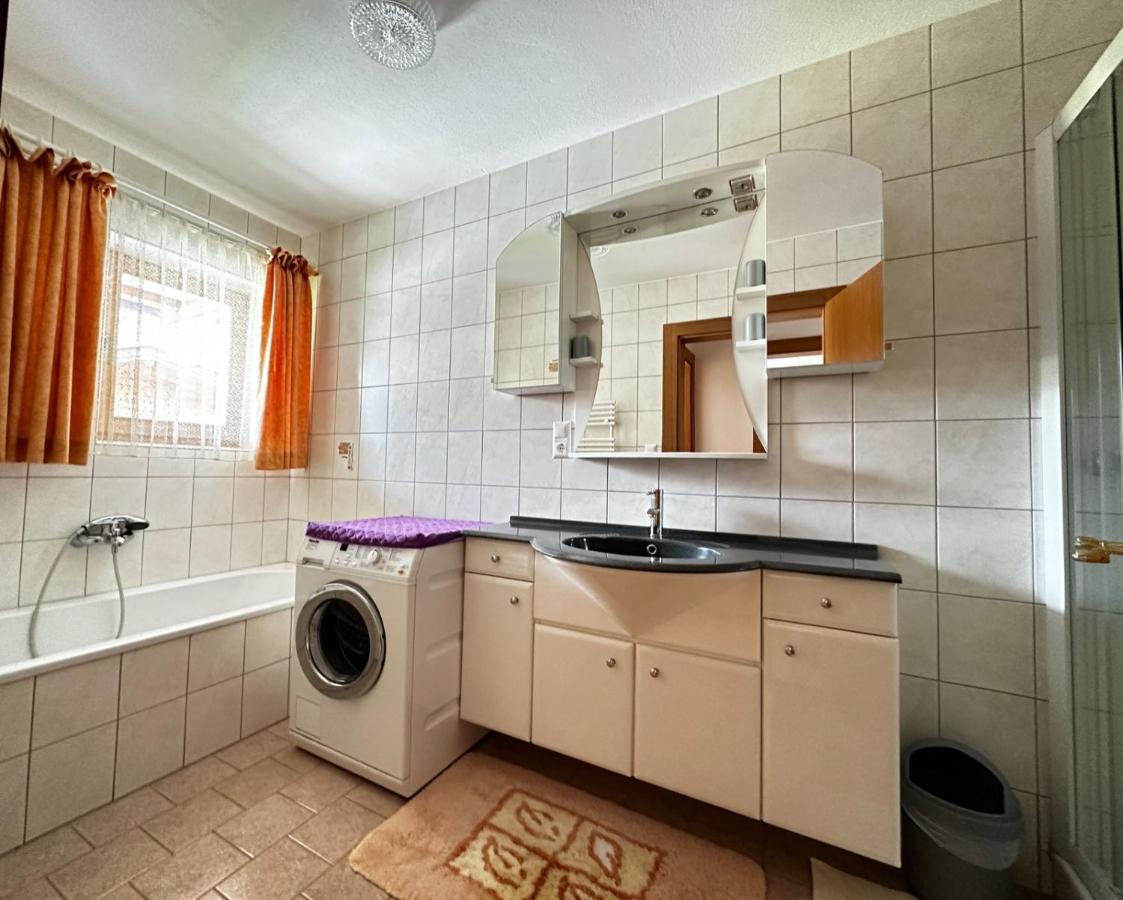 Haus Luxer Lägenhet Auffach Exteriör bild